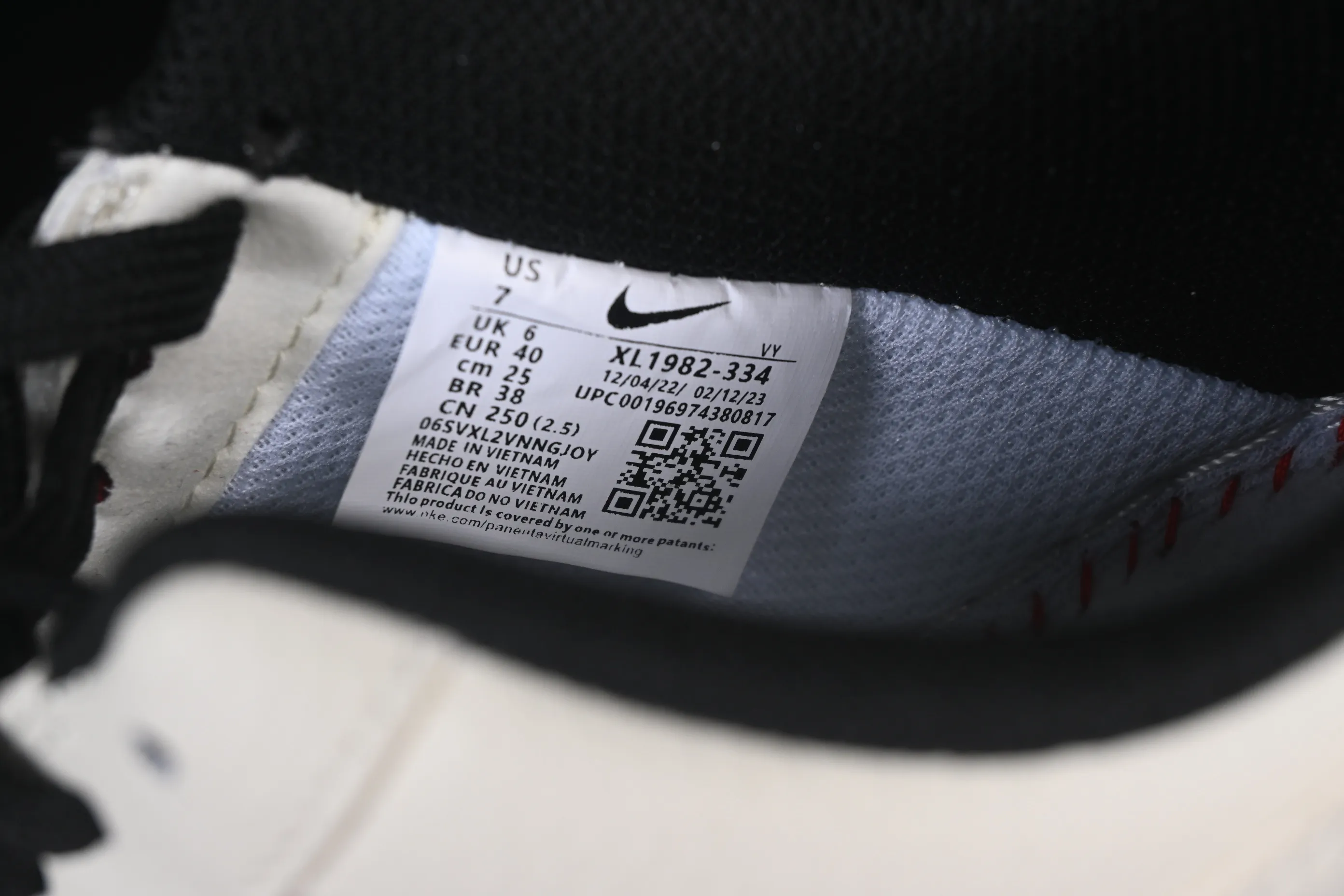 All categories Nk Air Force 1 Air Force series Nk Air Force 1 Low Air Force low-top Nike Air Force 1'07 Low gilt Year of the Horse Air Force 1 low-top casual sneakers XL1982-334